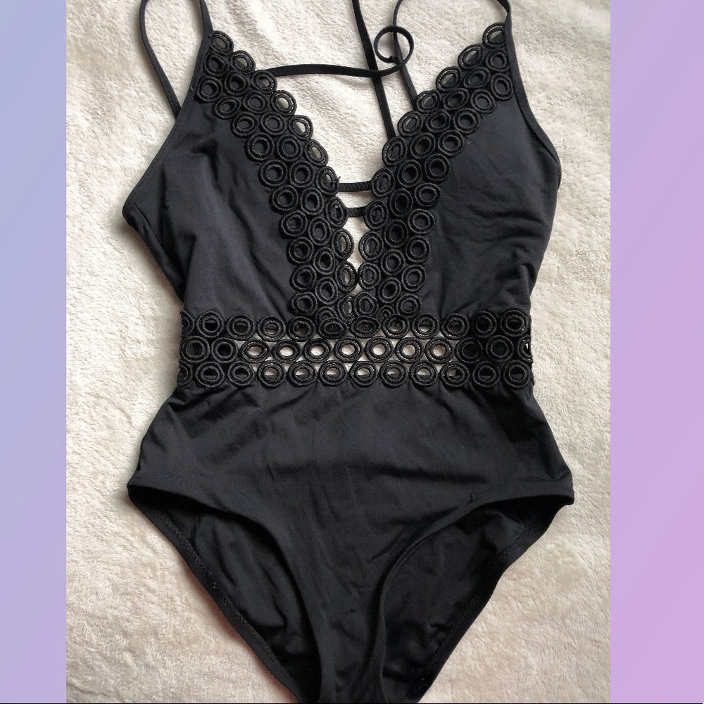 Becca one piece swimsuit